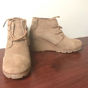 Toms booties 7.5